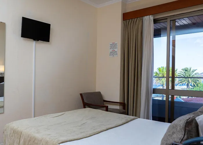 Flag Madeira - Hotel Ribeira Brava