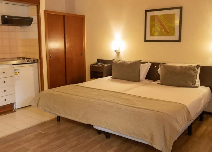 Flag Madeira - Hotell 3*